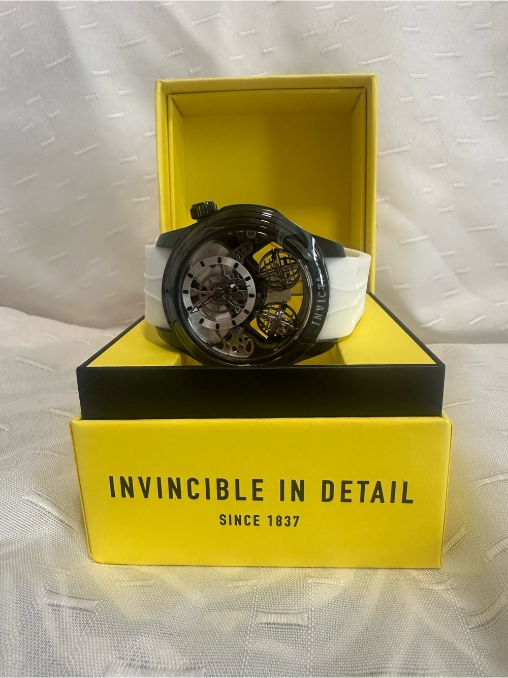 Invicta Specialty Twin-Axis Men's Watch - Picture 4 of 5